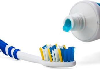 怎样让牙膏全部用完-牙膏全用完的生活小窍门